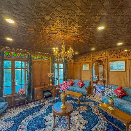 מלון Srīnagar Peacock Houseboats מראה חיצוני תמונה